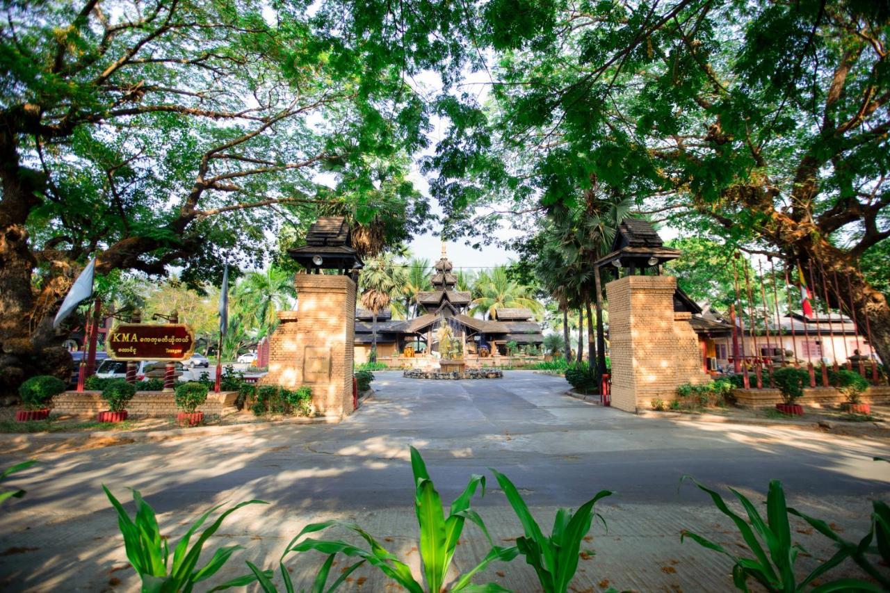 Kma Kaytumadi Hotel Taungoo Dış mekan fotoğraf