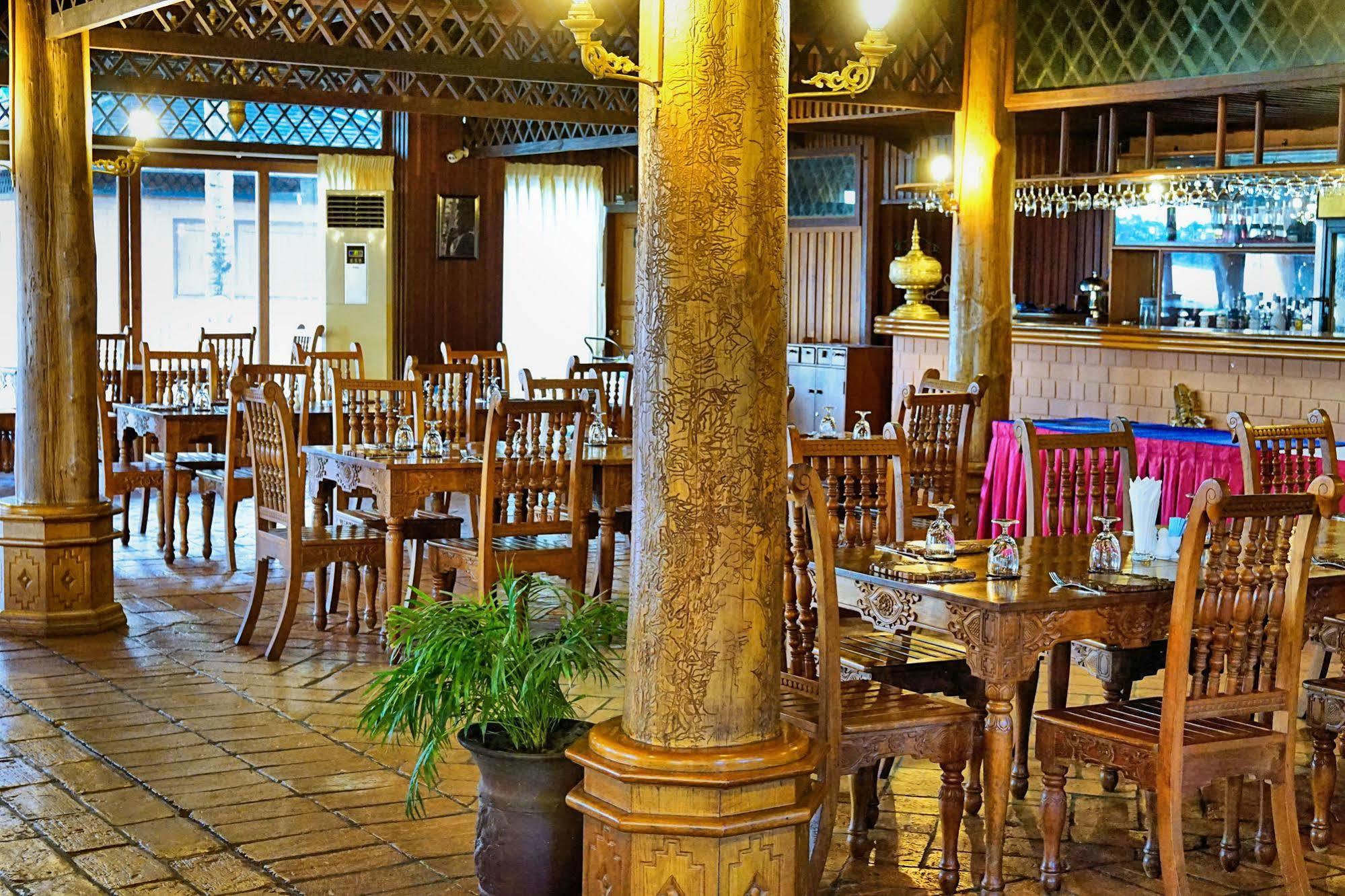 Kma Kaytumadi Hotel Taungoo Dış mekan fotoğraf