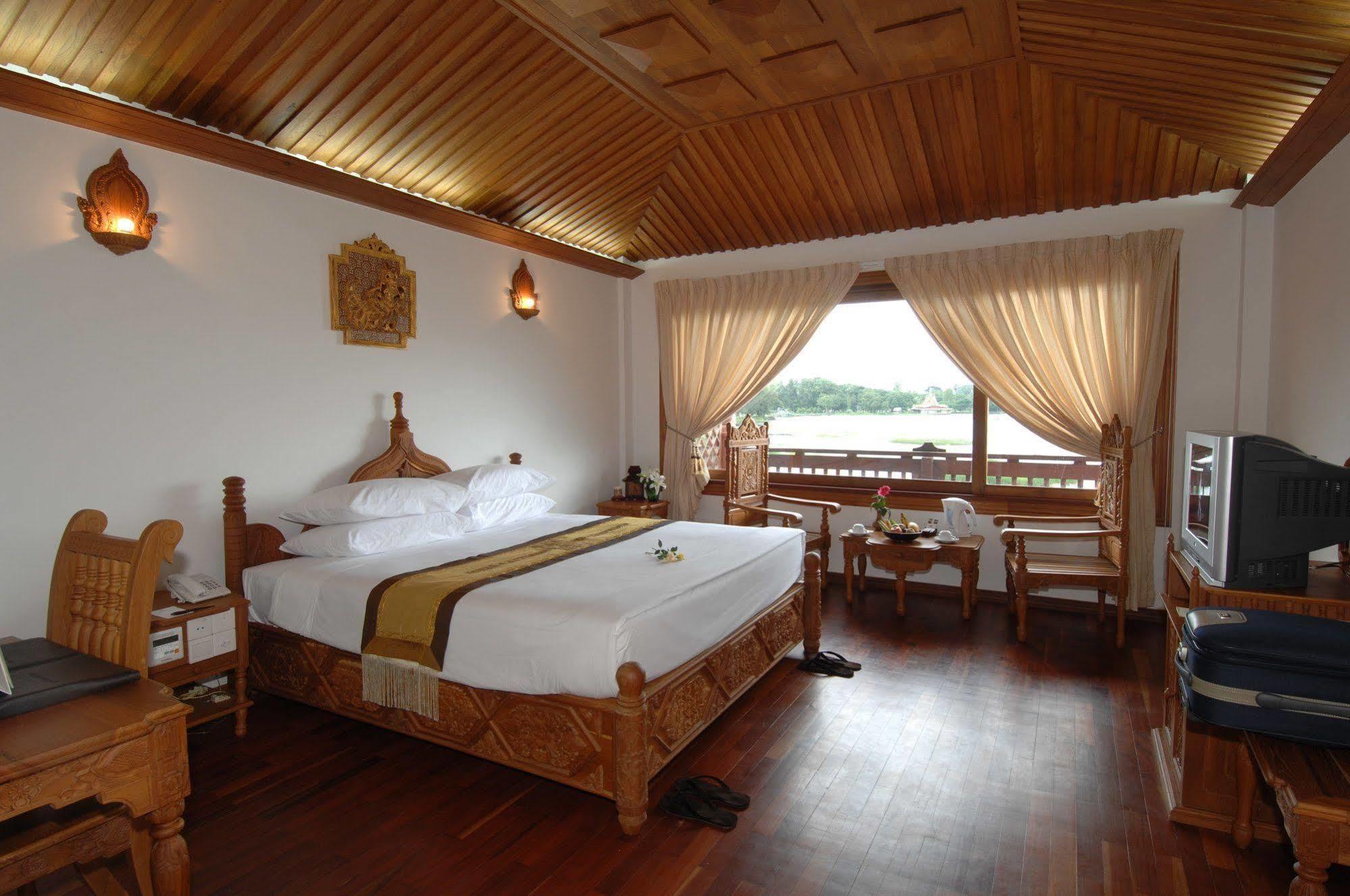 Kma Kaytumadi Hotel Taungoo Dış mekan fotoğraf