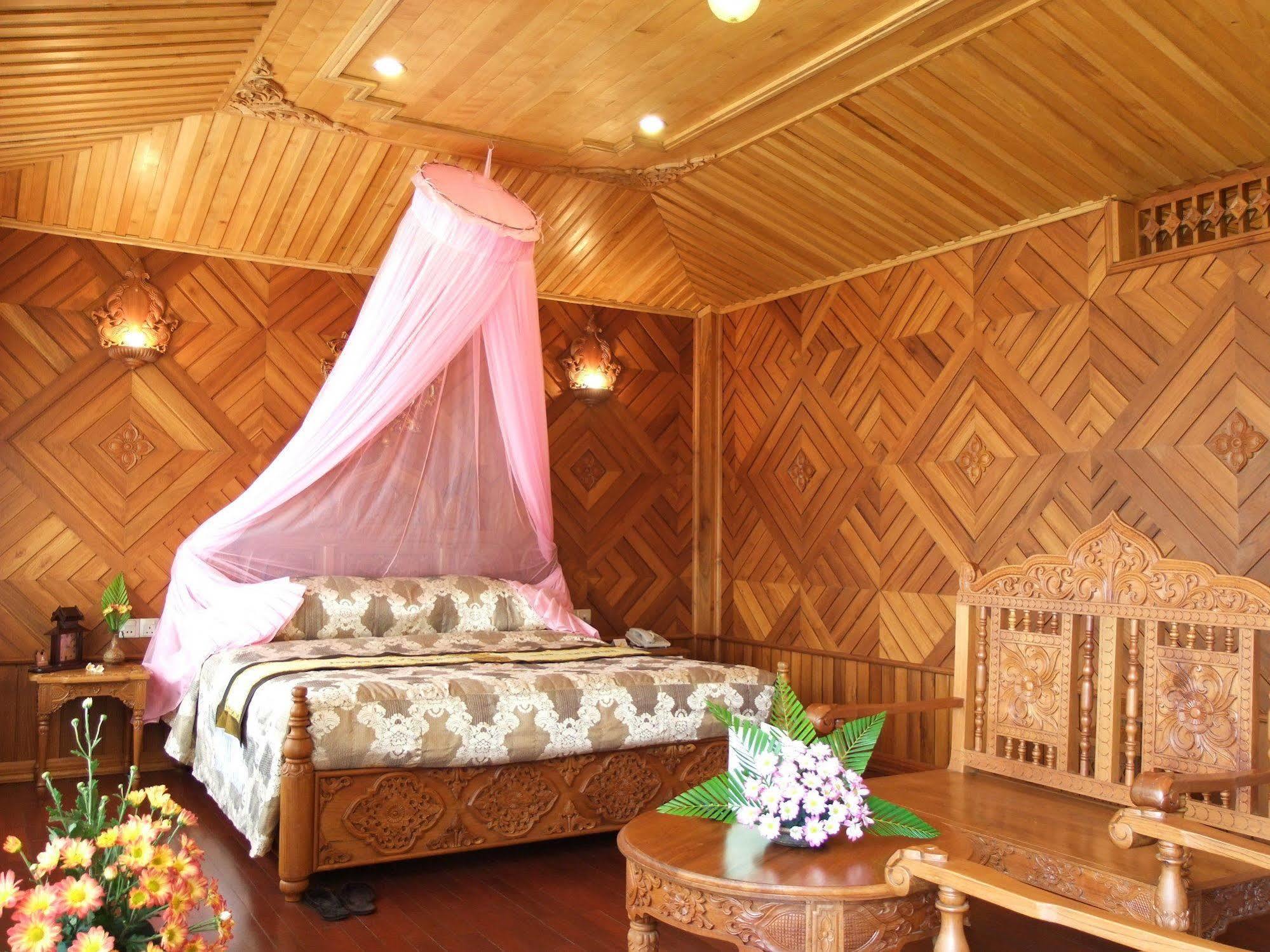 Kma Kaytumadi Hotel Taungoo Dış mekan fotoğraf