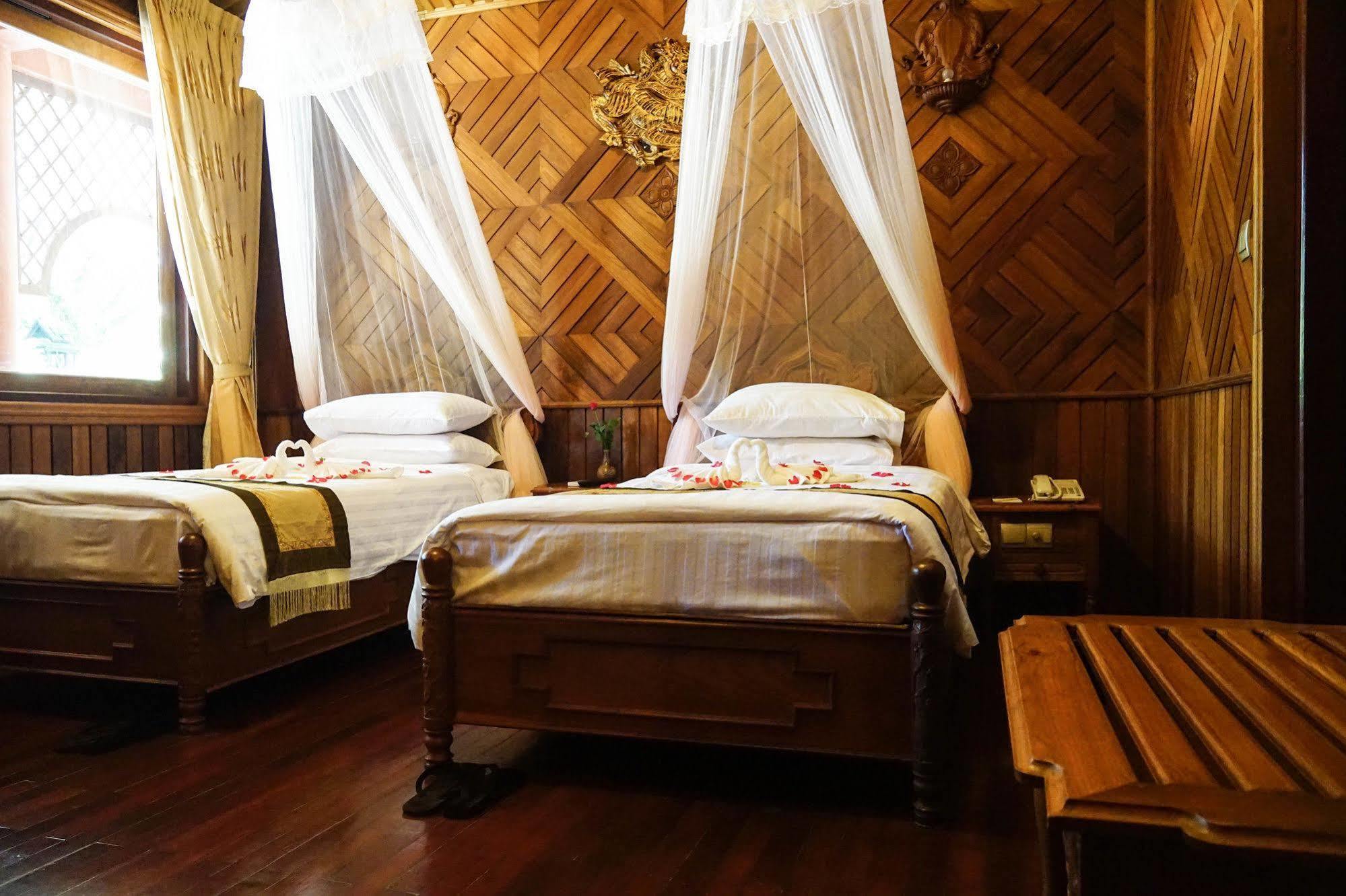 Kma Kaytumadi Hotel Taungoo Dış mekan fotoğraf